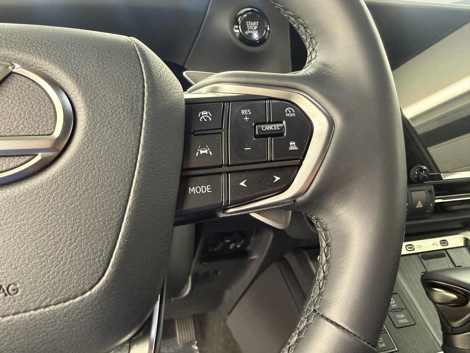 Certified Used 2025 Nebula Gray Pearl Lexus GX 550 Premium+ image 14