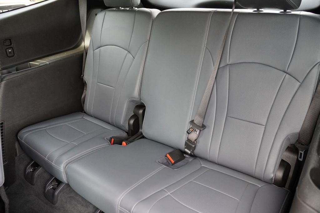 Used 2022 Summit White Buick Premium Group image 18