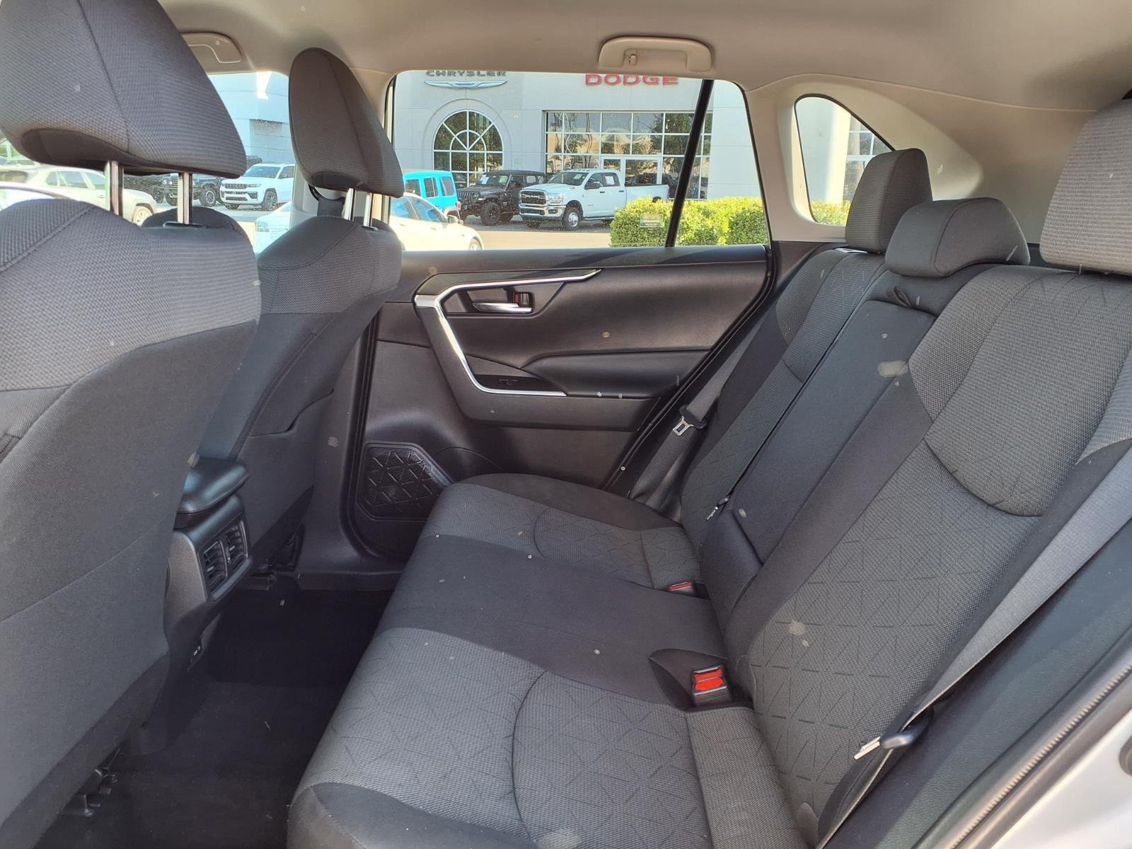 Used 2024  Toyota XLE image 21