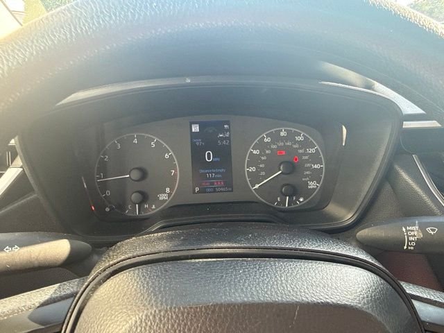 Used 2025  Toyota LE image 33