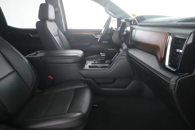 Used 2024 Black GMC Denali image 34