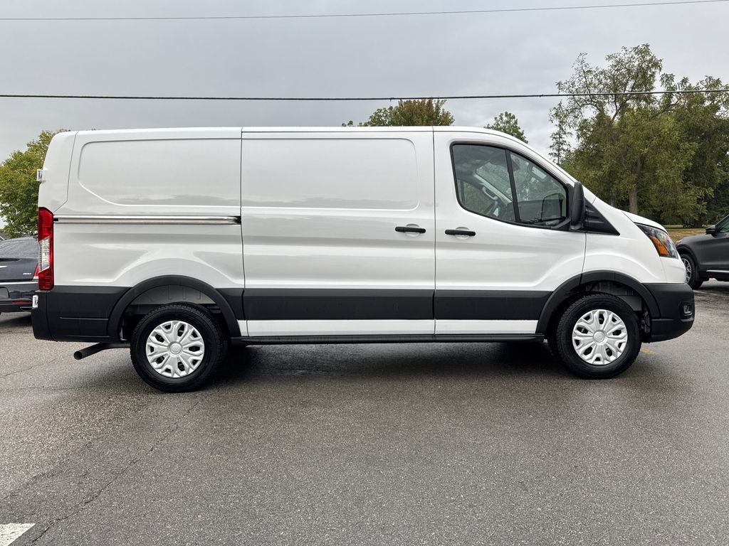 2025 Ford Transit Cargo Van photo 3