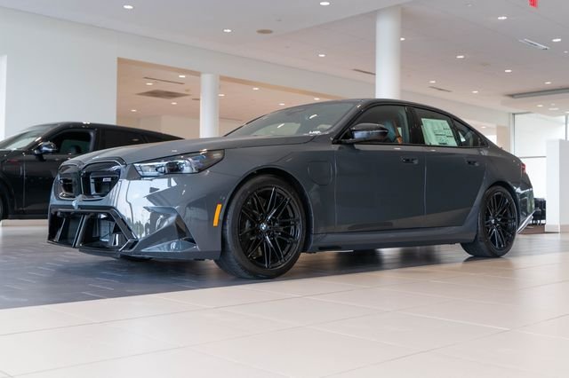 2027 BMW M5 Base
