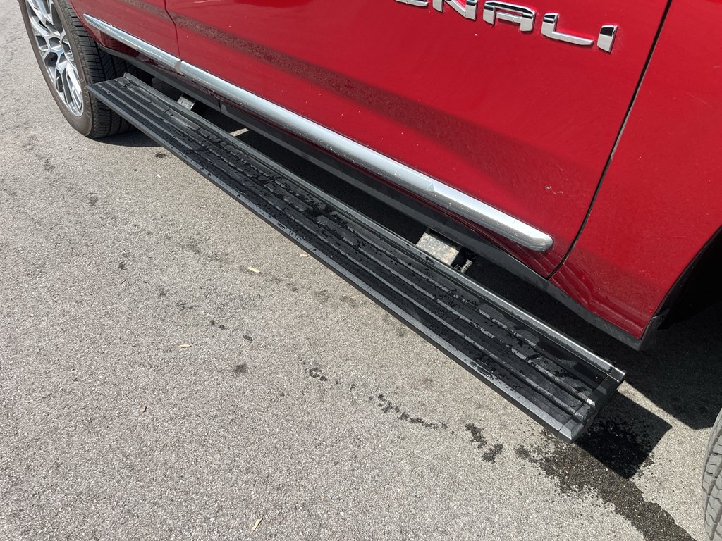 Used 2025 Volcanic Red Tintcoat GMC Denali image 8