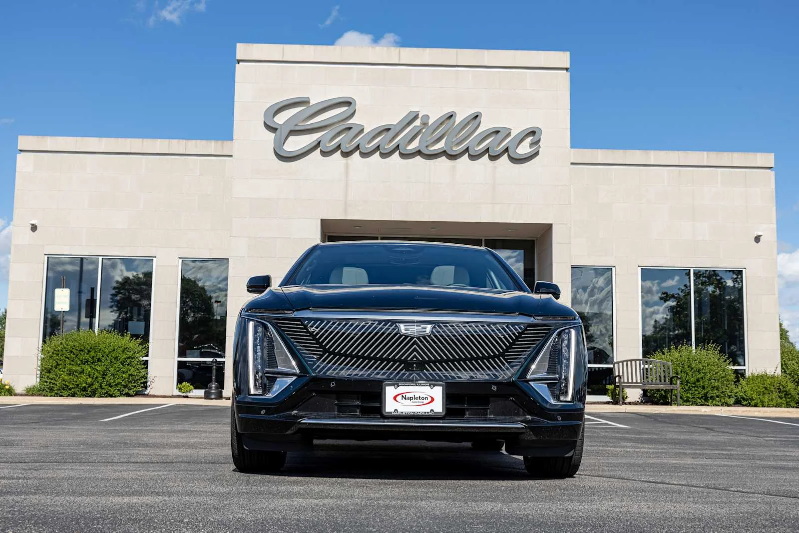 Certified 2024 Cadillac LYRIQ Luxury 1 with VIN 1GYKPPRL8RZ133652 for sale in Rockford, IL
