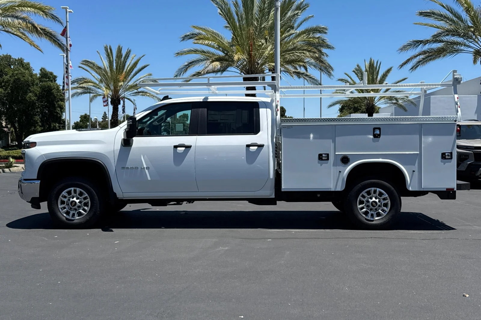 2026 Chevrolet Silverado 2500 HD WT view 6