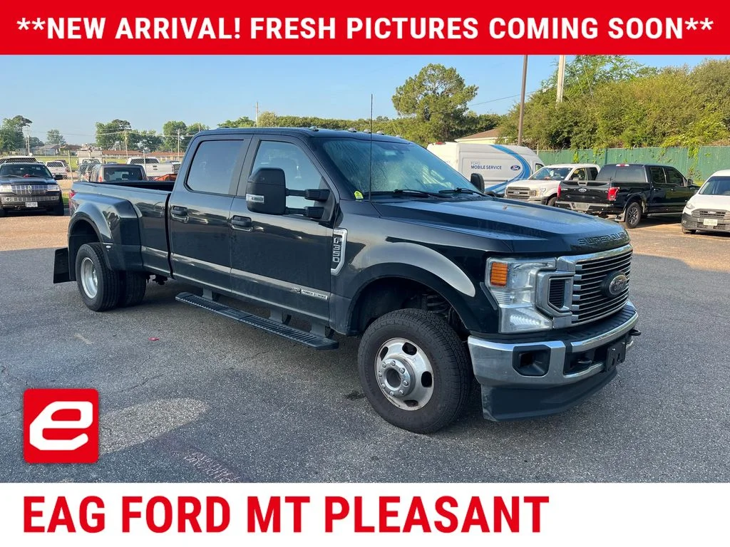 Used 2022 Black Ford XL image 1