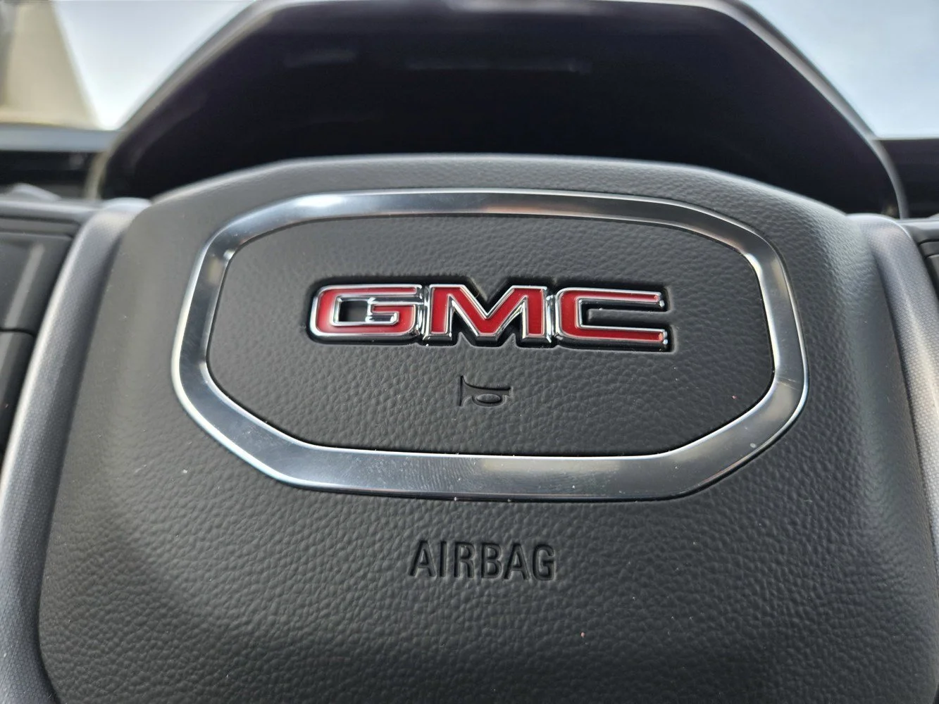 2026 GMC Sierra 1500 SLT - Photo 19