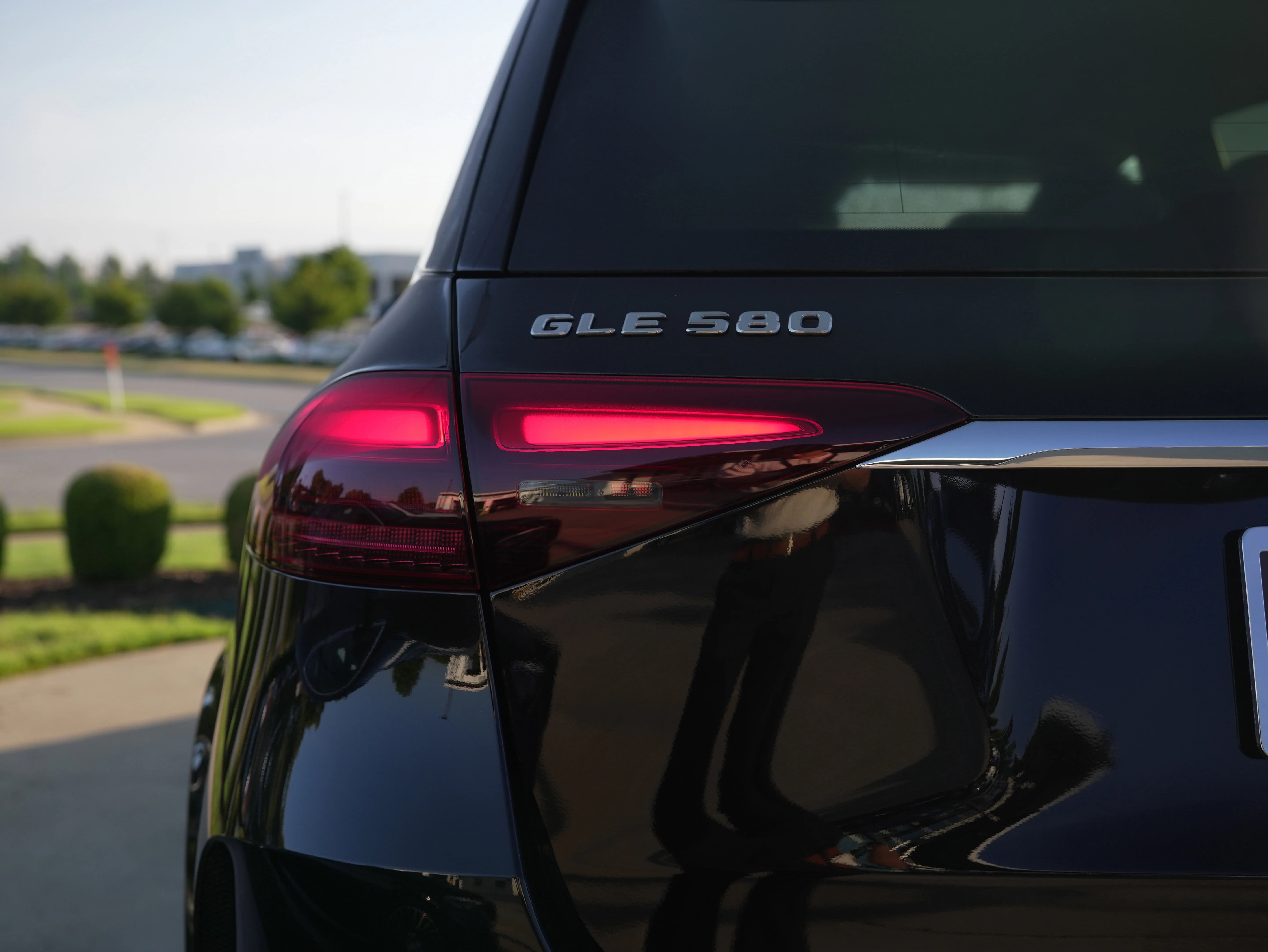 New 2026 OBSIDIAN BLACK Mercedes-Benz GLE 580 image 14