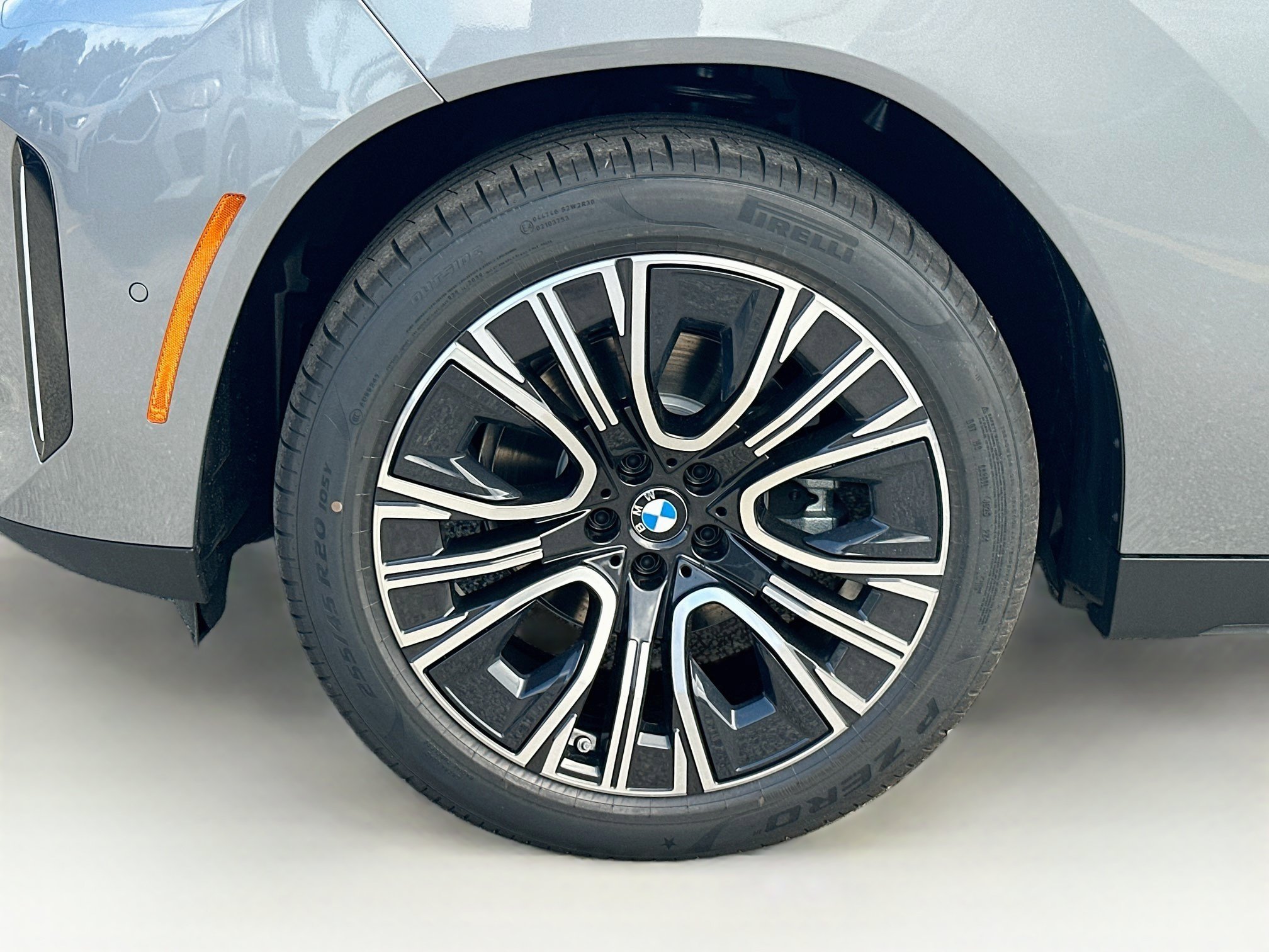 New 2026 Skyscraper Grey Metallic BMW 30 xDrive image 22