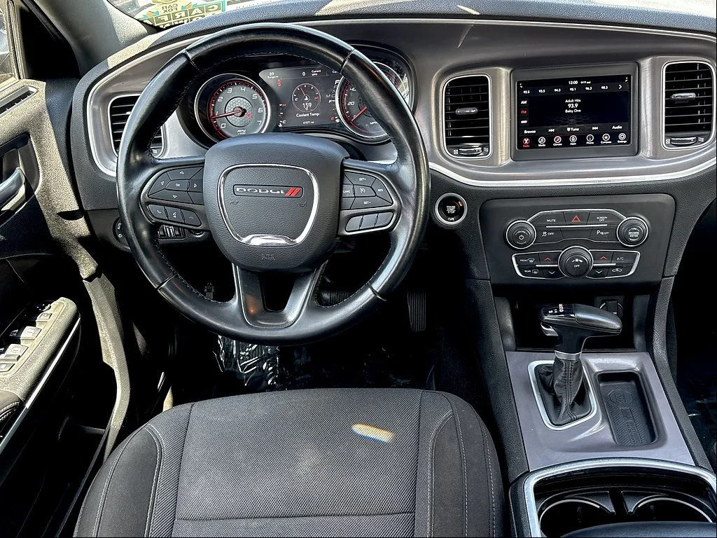Used 2022 Black Dodge SXT image 23