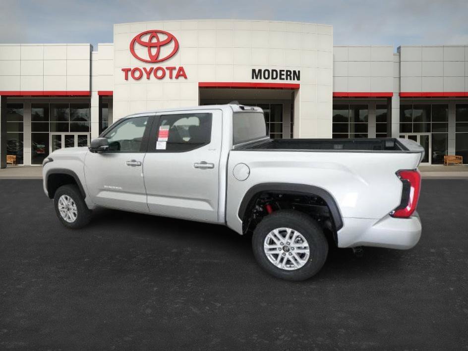 2026 Toyota Tundra SR5 - Photo 11