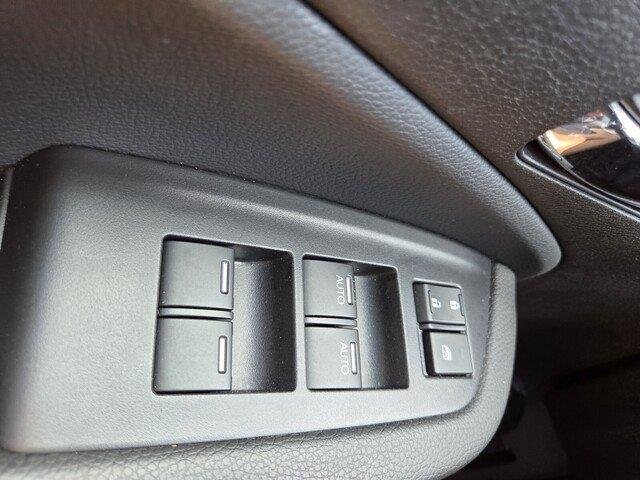 Used 2026 Platinum White Pearl Honda Black Edition image 17