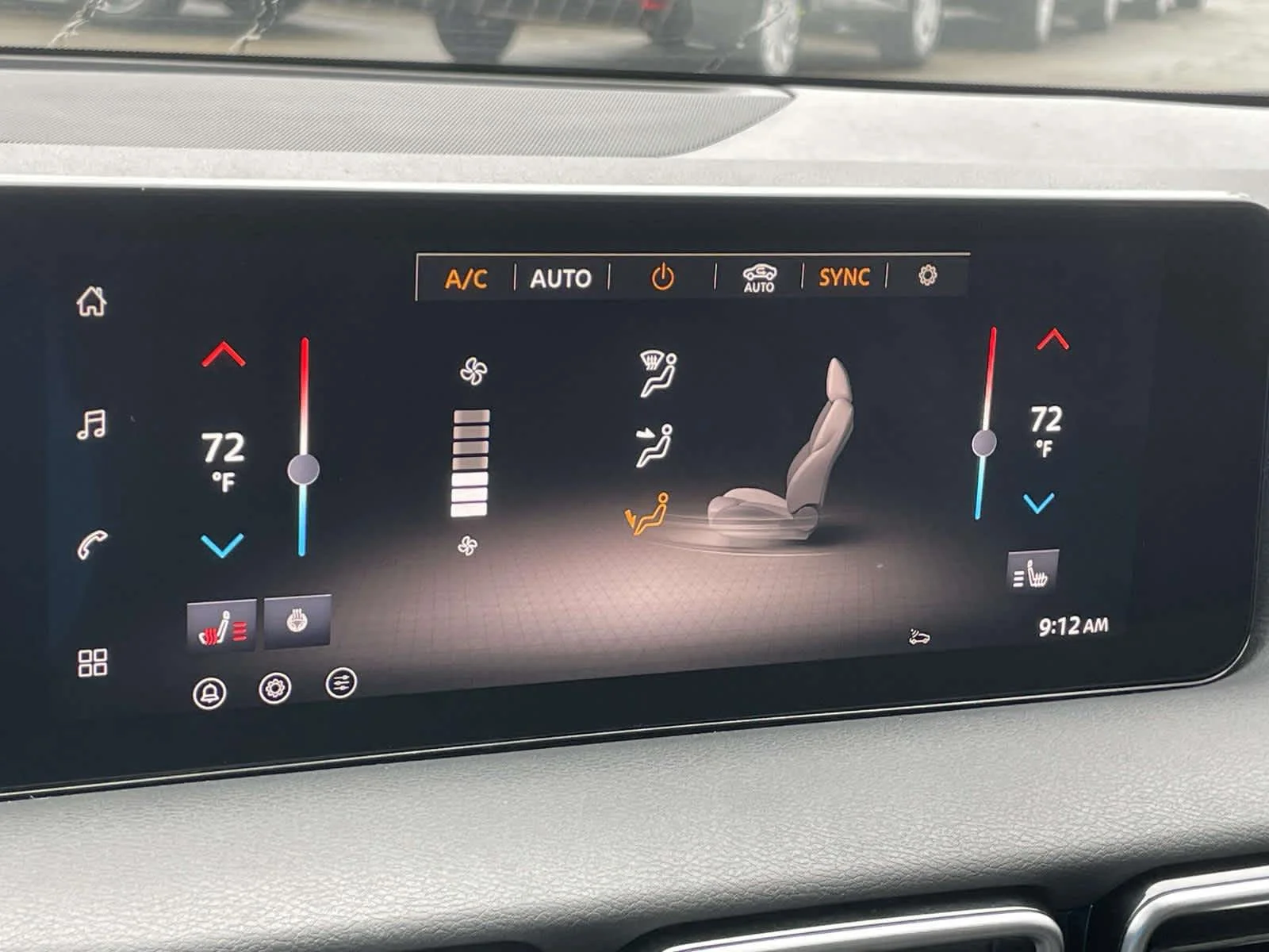 New 2026 Aspen White Tricoat/Super Black Nissan SR image 24