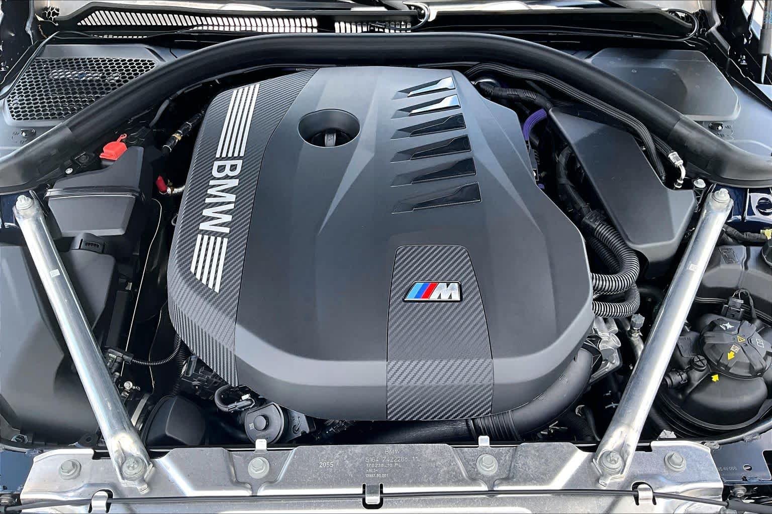 Used 2026 Tanzanite Blue II Metallic BMW M440i image 32