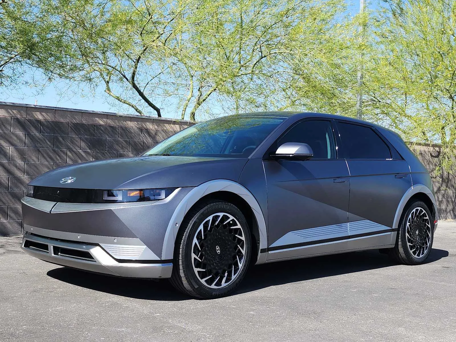 Used 2023 Shooting Star (Matte Gray) Hyundai Limited image 5