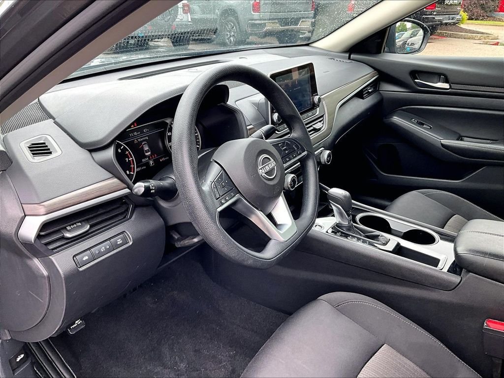 Certified Used 2024 Gray Nissan 2.5 SV image 8