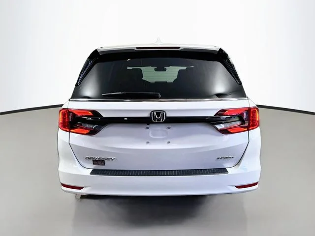 2024 Honda Odyssey SPORT - Photo 17