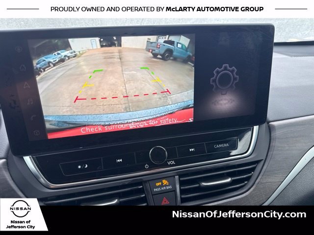Used 2024 Gray Nissan 2.5 SV image 28