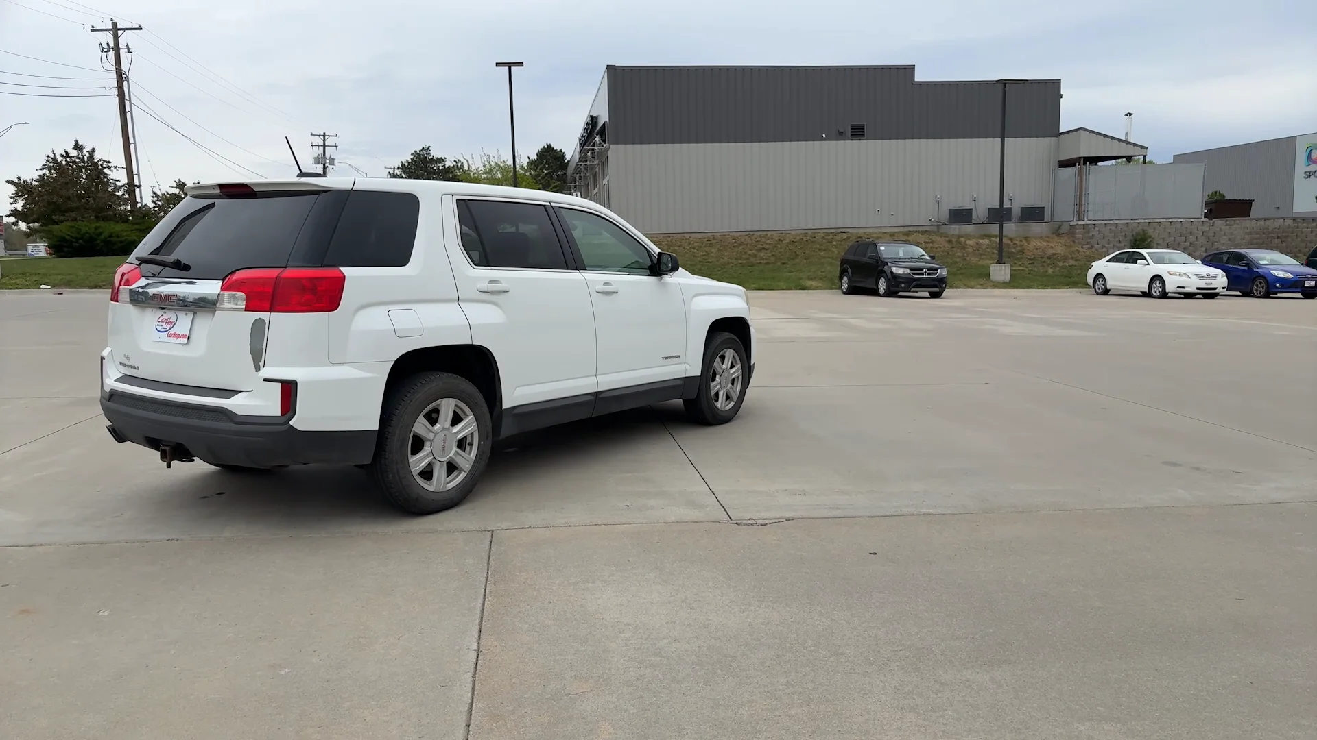 Used 2016 White Gmc SL image 5