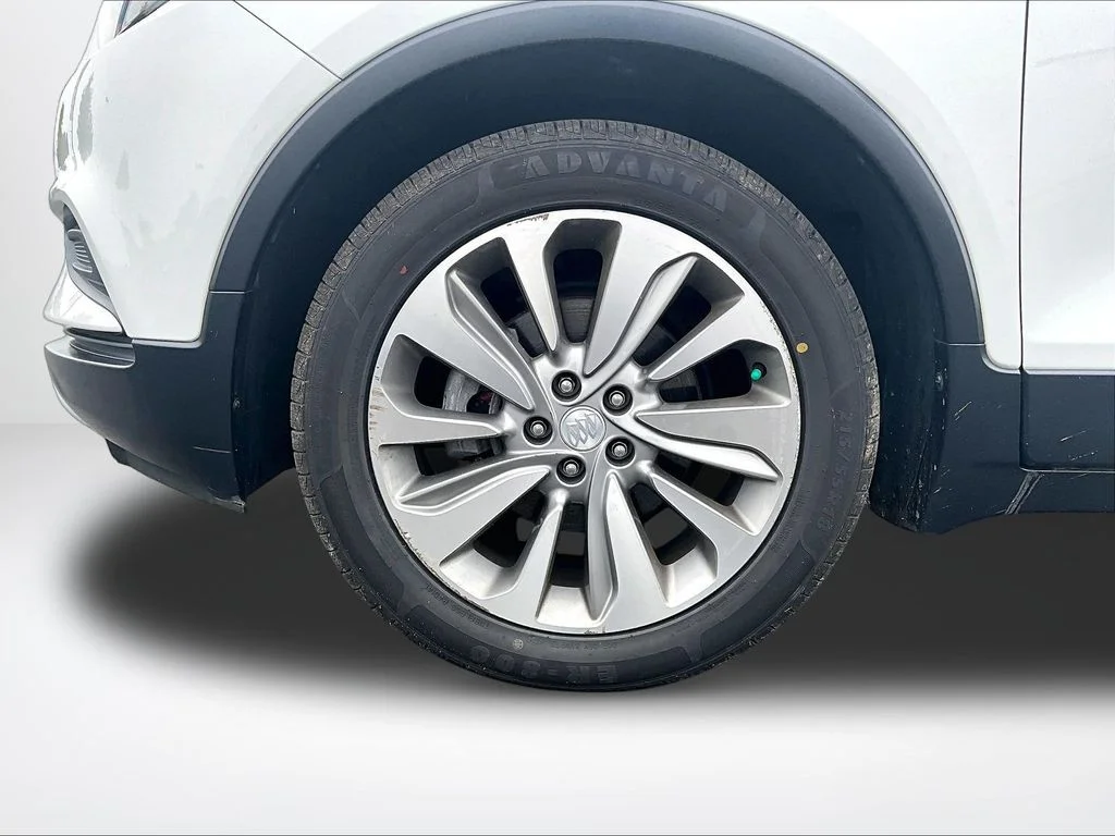 Used 2018 White Buick Preferred image 8