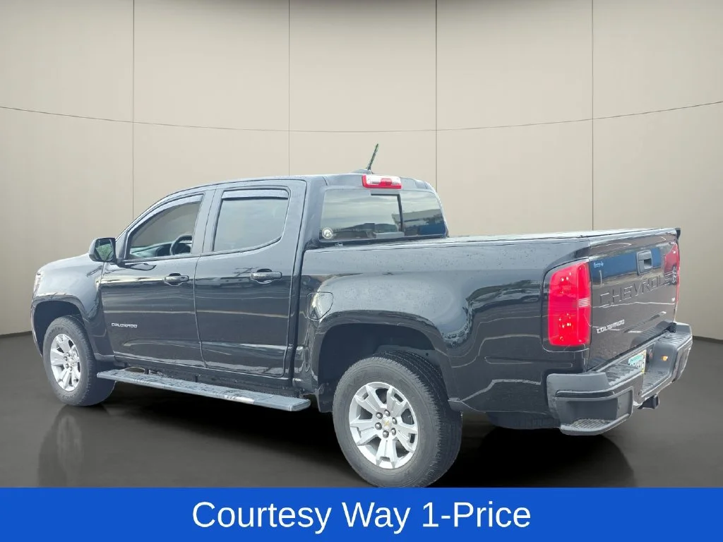 Used 2022 BLACK Chevrolet 2WD LT image 6