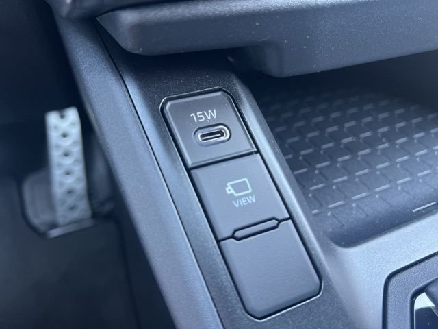 2026 Toyota RAV4 Plug-in Hybrid GR Sport - Photo 32