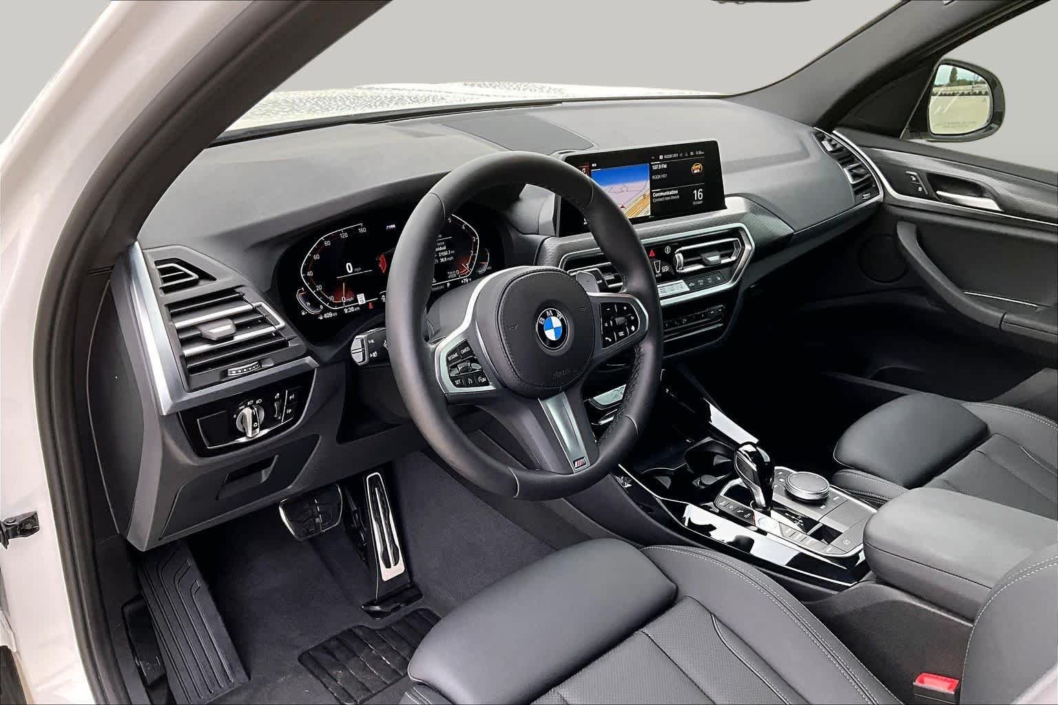 Used 2024 Alpine White BMW sDrive30i image 16