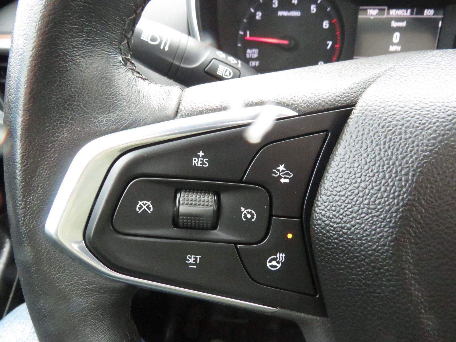 Used 2022 Mosaic Black Metallic Chevrolet ACTIV image 29