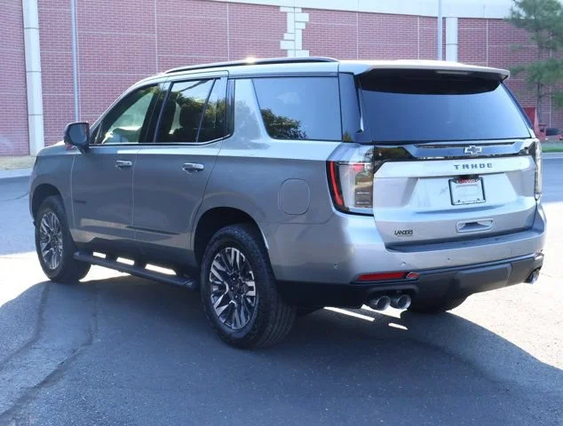 2026 Chevrolet Tahoe Z71 - Photo 7