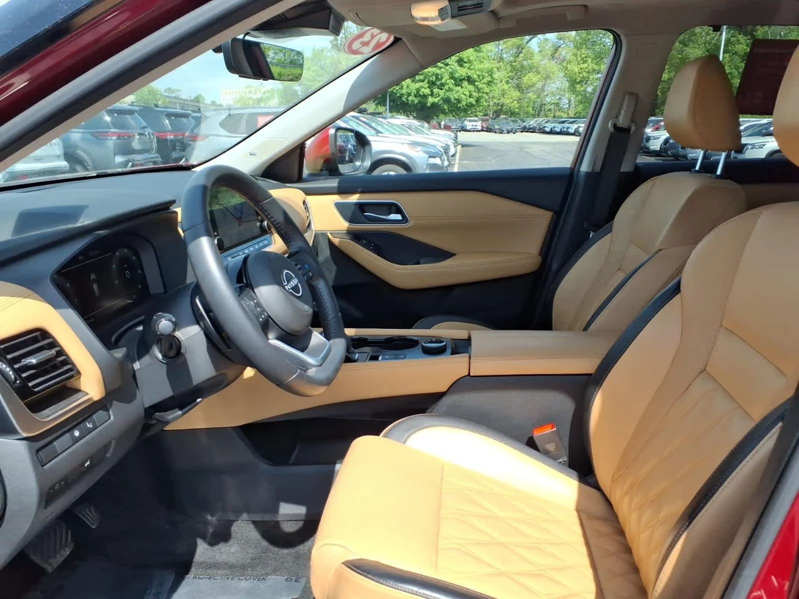 Certified Used 2023 Scarlet Ember Tintcoat Nissan Platinum image 12