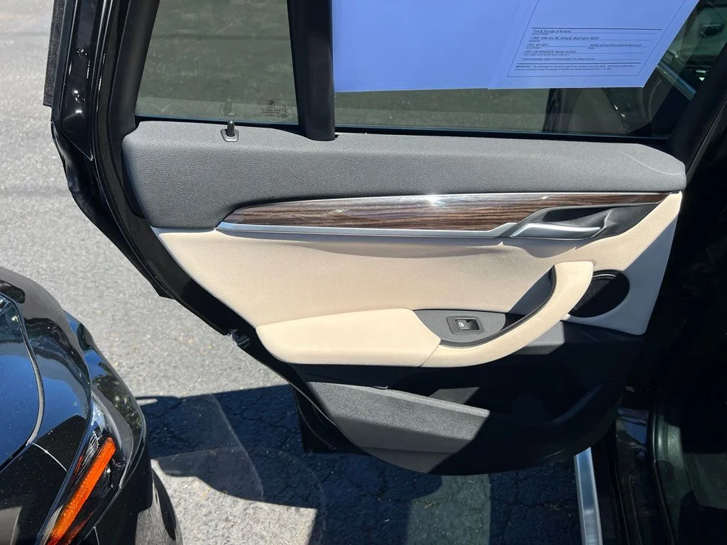 2020 BMW X1 28i - Photo 15