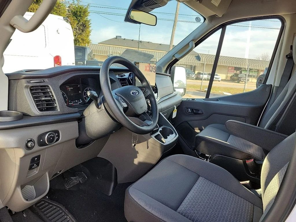 2025 Ford Transit Passenger Van XLT - Photo 11