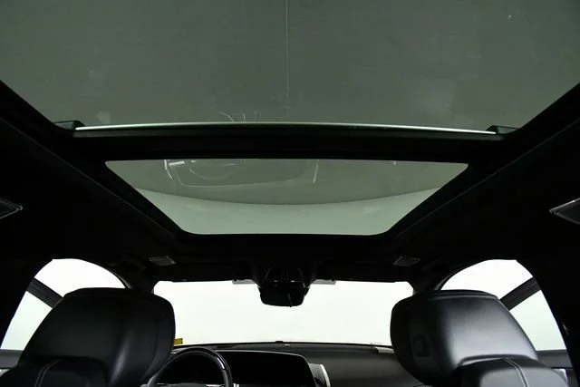 2026 Cadillac VISTIQ Sport - Photo 26