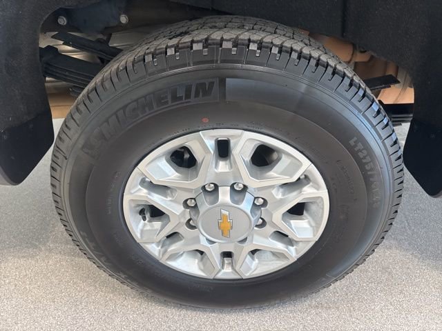 2024 Chevrolet Silverado 3500HD LT - Photo 8