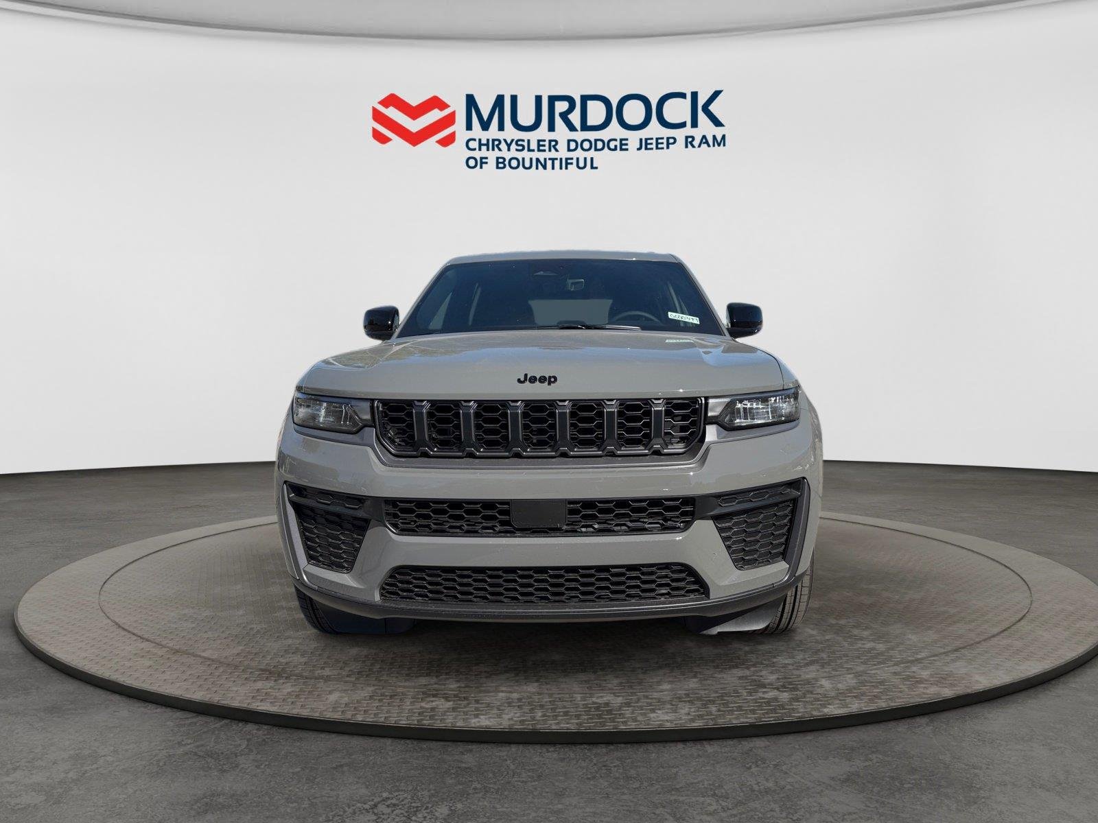 New 2027 Sting-Gray Clear-Coat Paint Jeep Laredo Altitude image 13