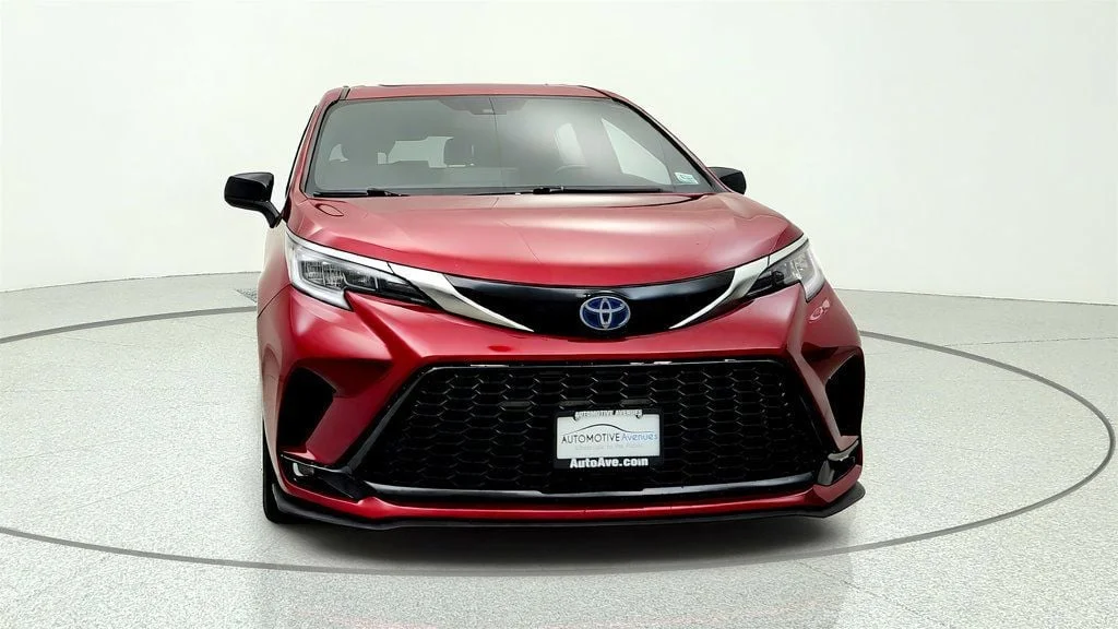 Used 2023 Ruby Flare Pearl Toyota XSE FWD 7-Passenger image 2