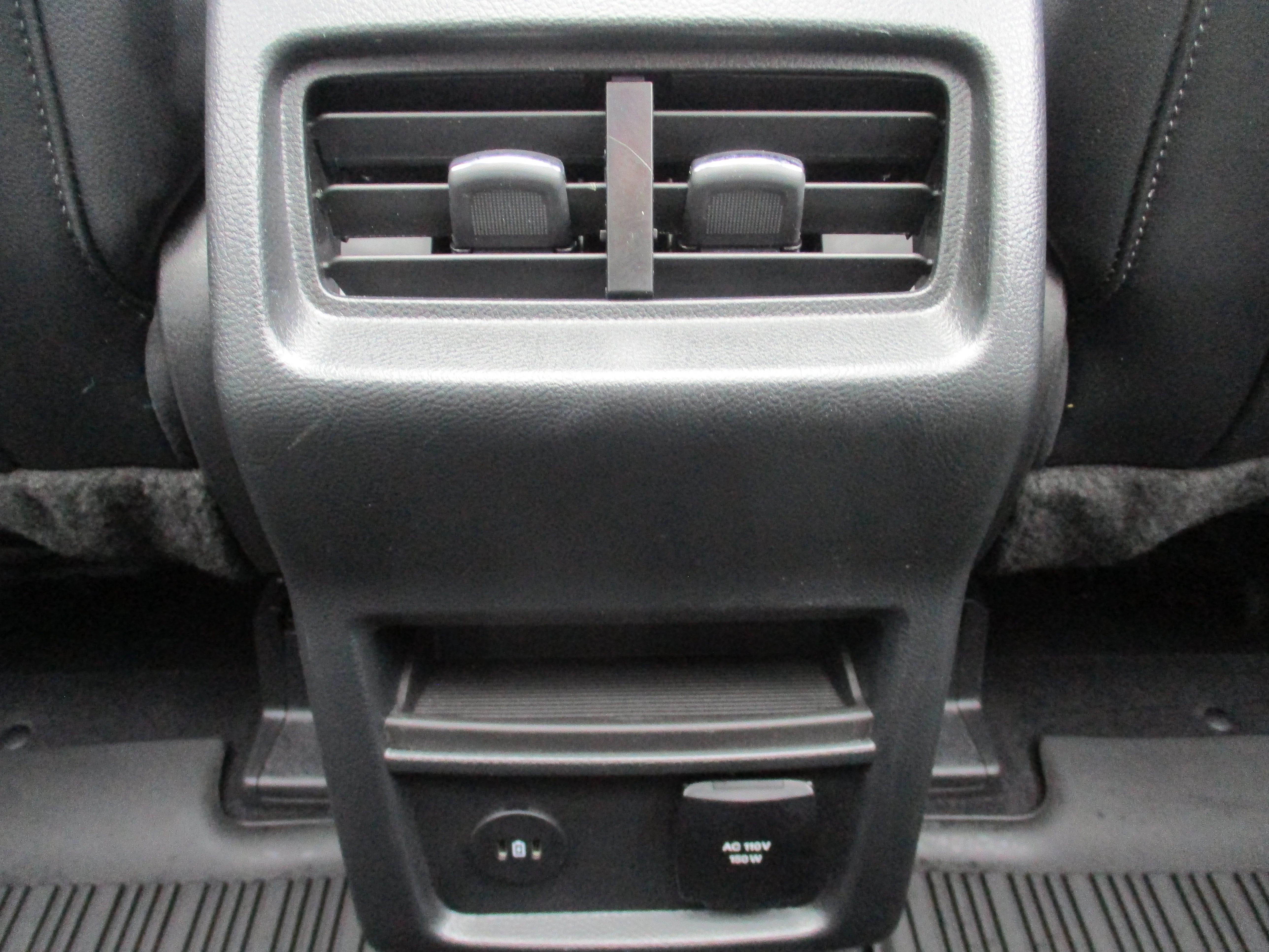 Used 2023 Agate Black Metallic Ford SEL image 43