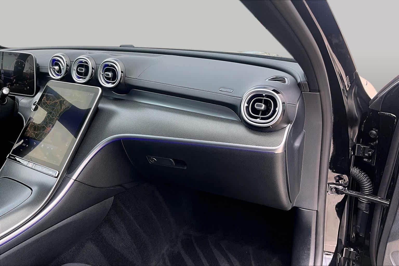 Used 2025 Black Mercedes-Benz C 300 image 17