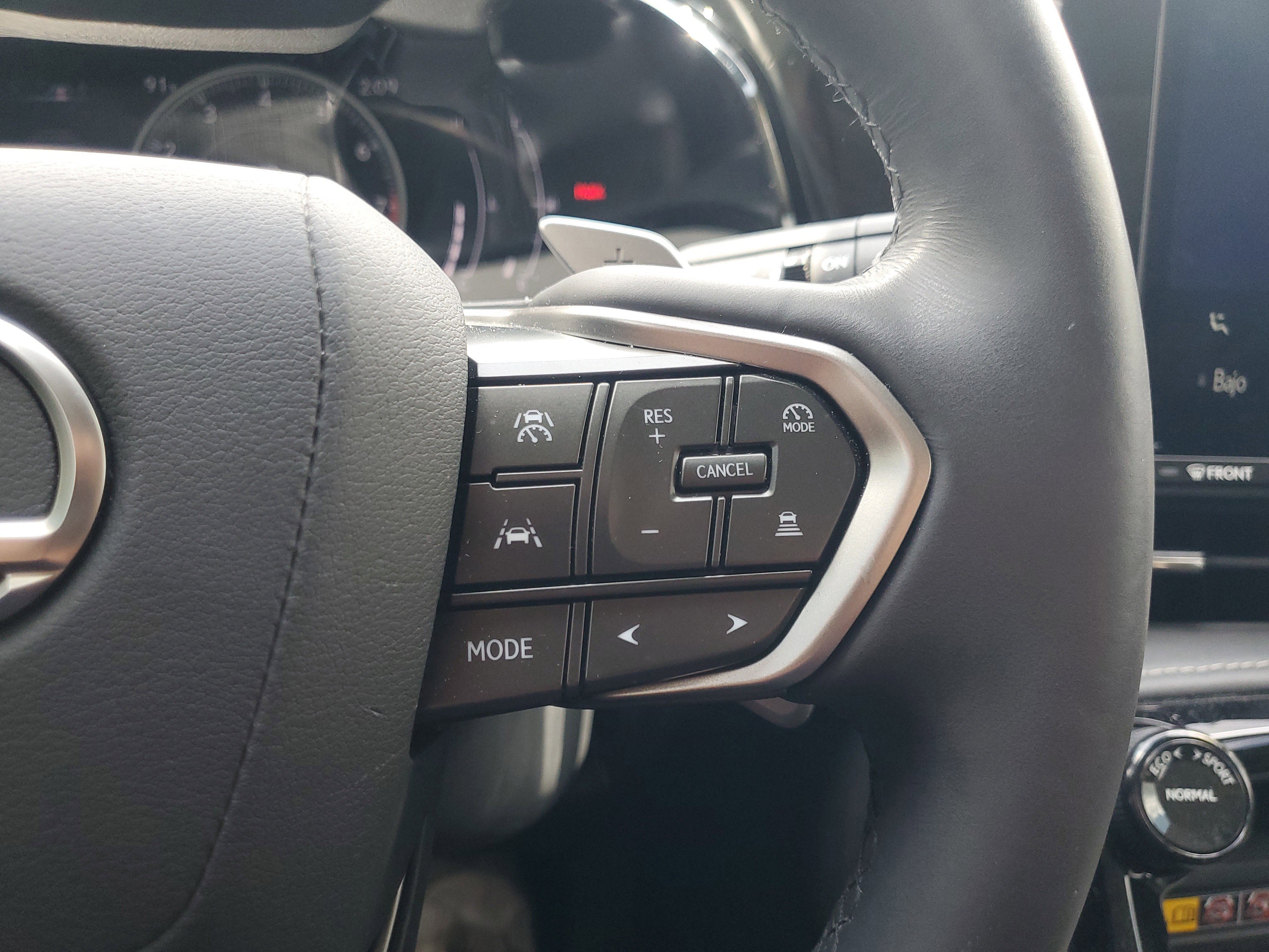 Used 2025 Gray Lexus NX 250 Premium image 23