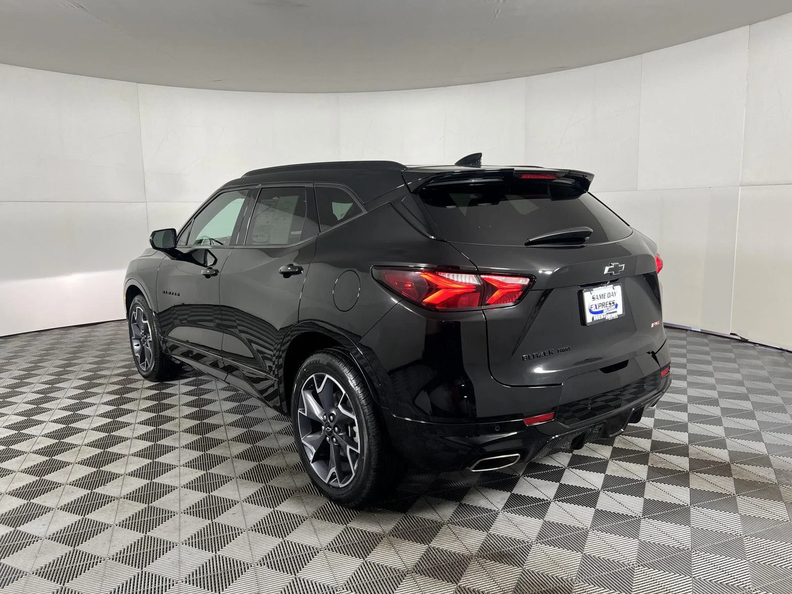 Used 2021 Black Chevrolet RS image 20