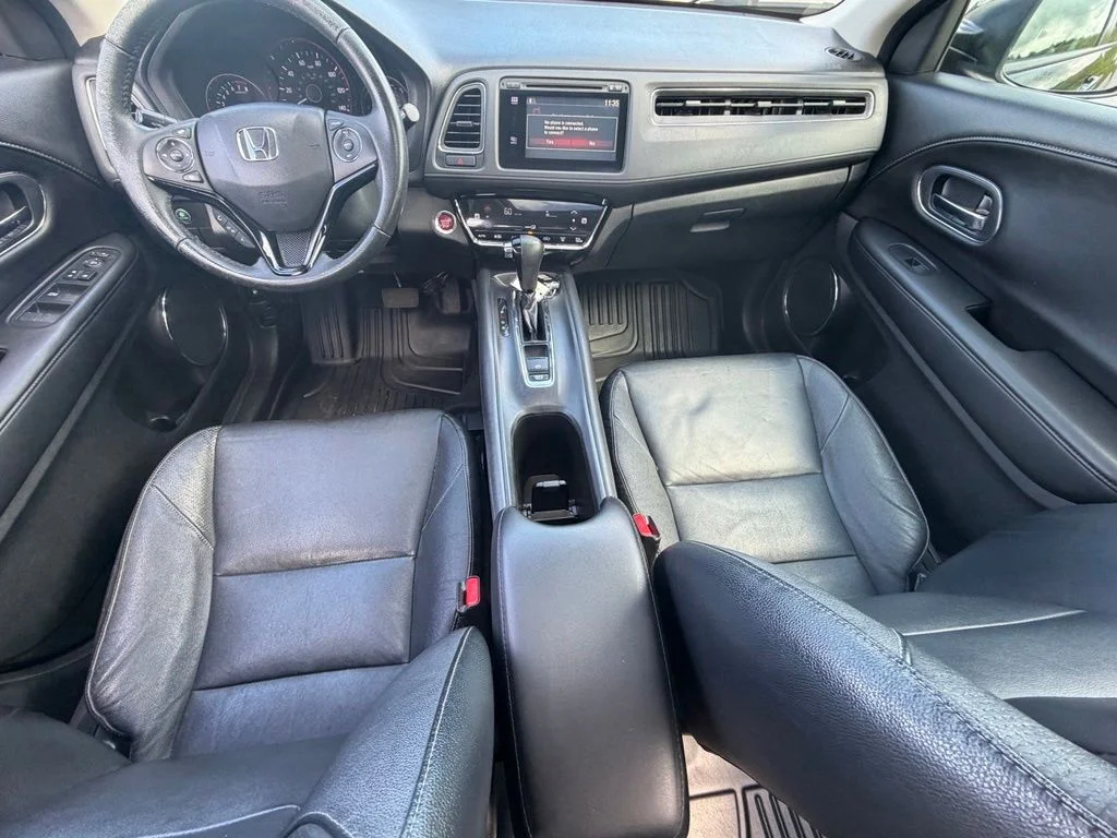 Used 2016 Black Honda EX-L image 10