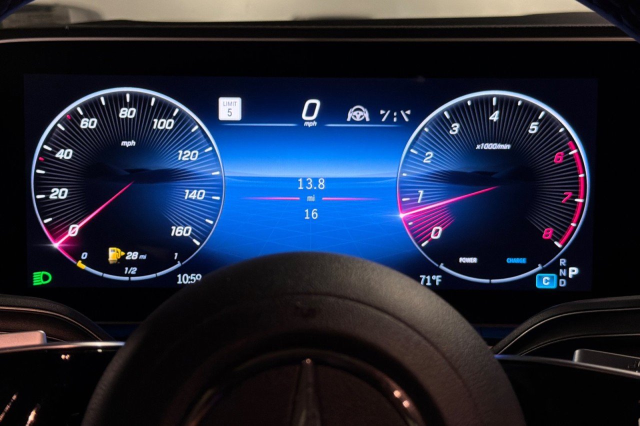New 2026 Obsidian Black Metallic Mercedes-Benz GLS 450 4MATIC® SUV image 25