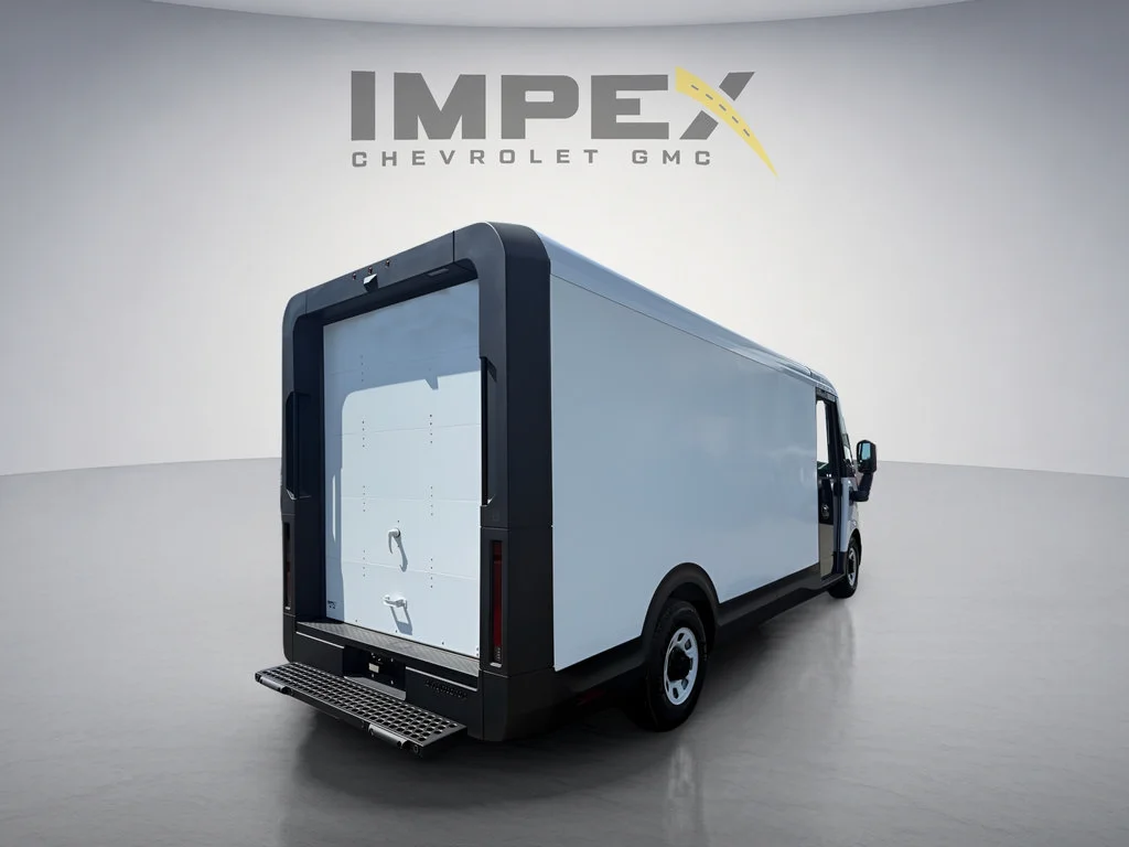 Used 2024 Oyster White BrightDrop EJY image 10
