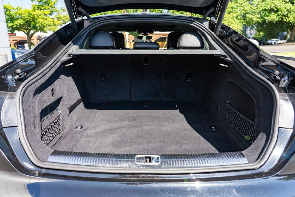 Used 2018 Black Audi 3.0T Prestige image 8