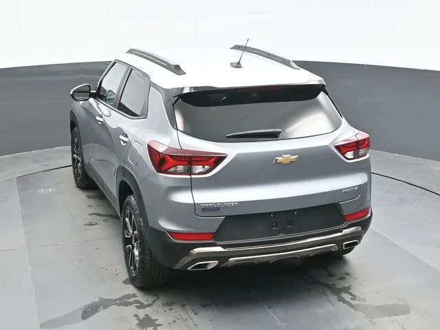 Used 2023 Gray Chevrolet ACTIV image 10