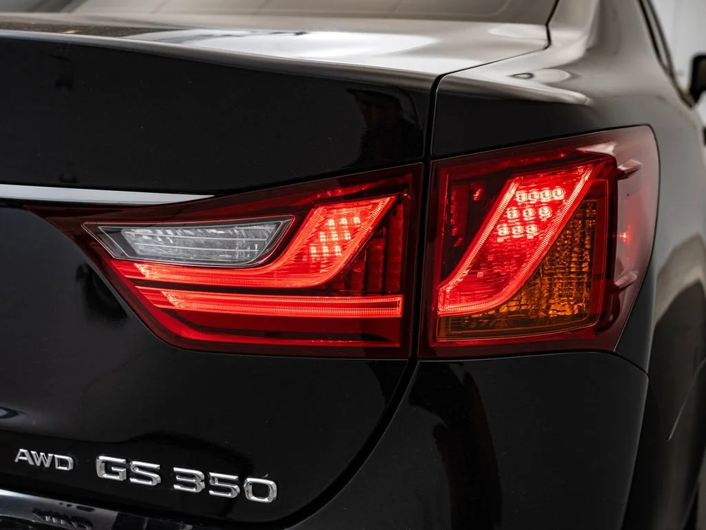 Used 2013 Obsidian Lexus 350 image 9