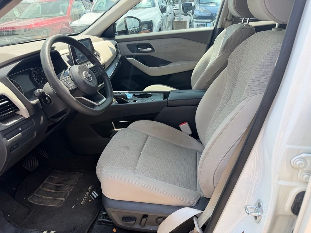 Used 2023 White Nissan SV image 18