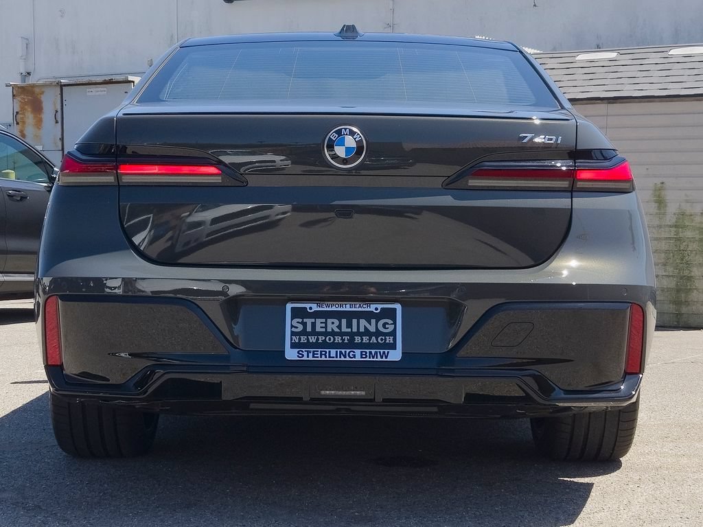 New 2026 Dravit Grey Metallic BMW 740i image 16