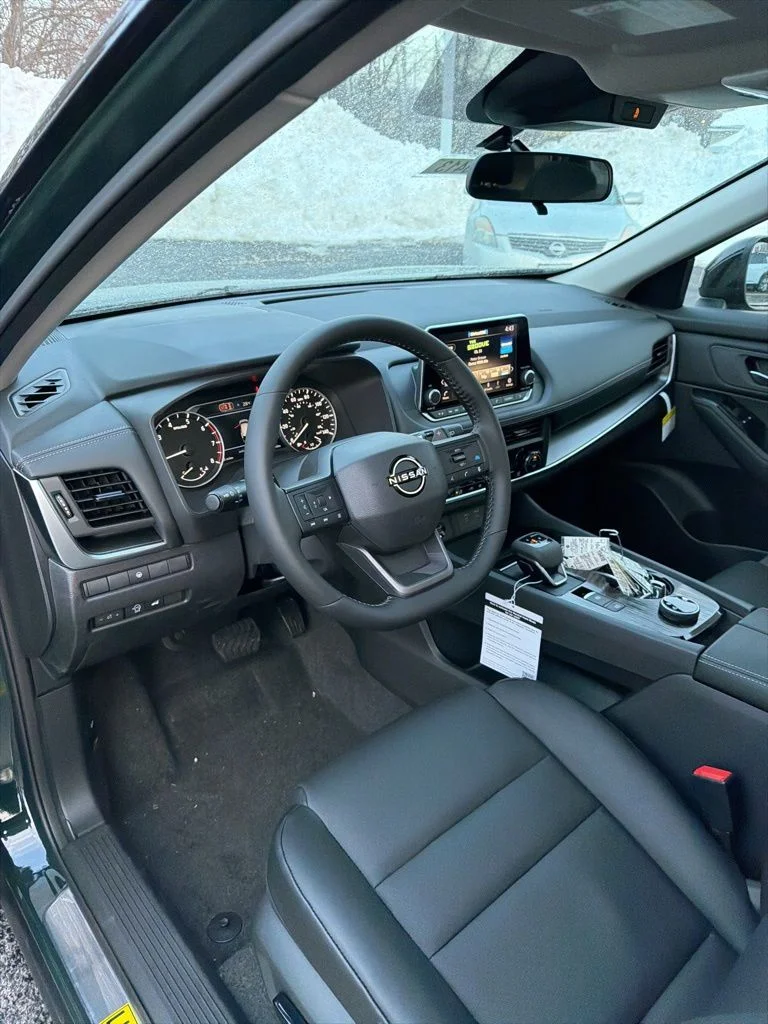 New 2026 Obsidian Green Pearl Nissan Dark Armor™ image 19